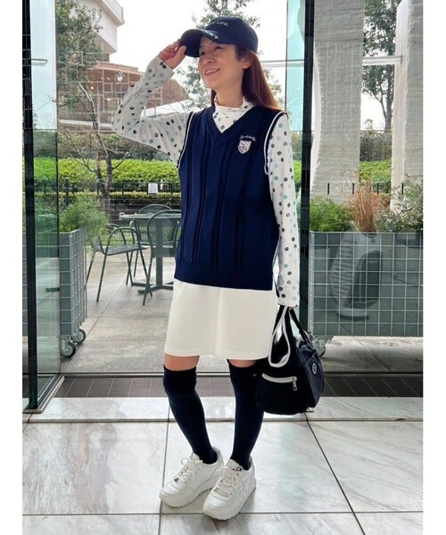 adabat（アダバット）の「◆【手洗い可】Vネック ニットベスト（ベスト・レディース・ネイビー/ホワイト・38/40/42）」の12枚目の写真