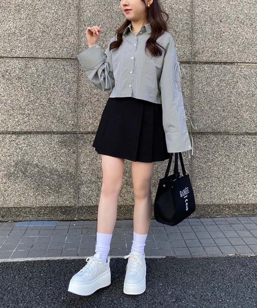 one after another NICE CLAUP(ワンアフターアナザーナイスクラップ)の「袖リボンシャツ/WEB限定(シャツ/ブラウス・レディース・ブラック/イエロー/オフホワイト/ブルー/ホワイト系その他/ピンク系その他/イエロー系その他・FREE)」の16枚目の写真