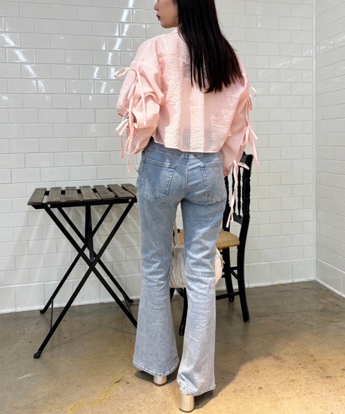 one after another NICE CLAUP(ワンアフターアナザーナイスクラップ)の「袖リボンシャツ/WEB限定(シャツ/ブラウス・レディース・ブラック/イエロー/オフホワイト/ブルー/ホワイト系その他/ピンク系その他/イエロー系その他・FREE)」の20枚目の写真