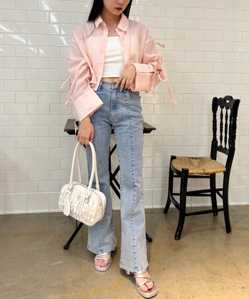 one after another NICE CLAUP(ワンアフターアナザーナイスクラップ)の「袖リボンシャツ/WEB限定(シャツ/ブラウス・レディース・ブラック/イエロー/オフホワイト/ブルー/ホワイト系その他/ピンク系その他/イエロー系その他・FREE)」の21枚目の写真