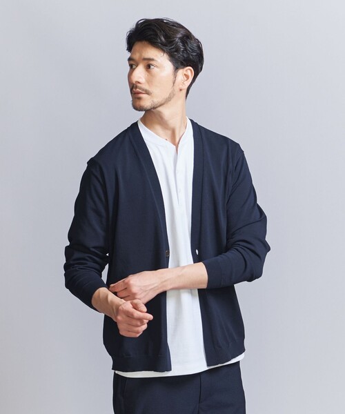 BEAUTY&YOUTH UNITED ARROWS(ビューティーアンドユースユナイテッドアローズ)の「【WEB限定 WARDROBE SMART】マシーンウォッシュ 1B カーディガン【抗菌・防臭】(カーディガン/ボレロ・メンズ・ブラック/ネイビー/ベージュ・XL/L/M/S)」の3枚目の写真