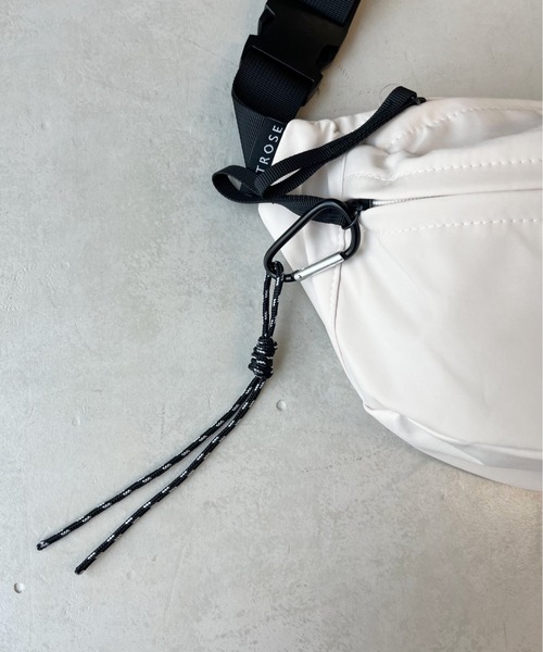 CPCM(シーピーシーエム)の「ナイロンボディバッグ(ボディバッグ/ウエストポーチ・レディース・アイボリー/ブラック/グレー/シルバー/シルバー系その他/グリーン系その他/ホワイト系その他/ブラック系その他/ブラック系その他2/ブラック系その他3・FREE)」の18枚目の写真