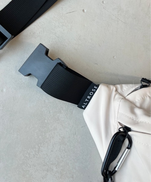 CPCM(シーピーシーエム)の「ナイロンボディバッグ(ボディバッグ/ウエストポーチ・レディース・アイボリー/ブラック/グレー/シルバー/シルバー系その他/グリーン系その他/ホワイト系その他/ブラック系その他/ブラック系その他2/ブラック系その他3・FREE)」の19枚目の写真