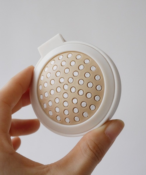 Port（ポート）の「ミラー付き クッション ミニ ヘアブラシ_（ヘアブラシ・レディース・グレー/ベージュ/アイボリー・FREE）」の8枚目の写真