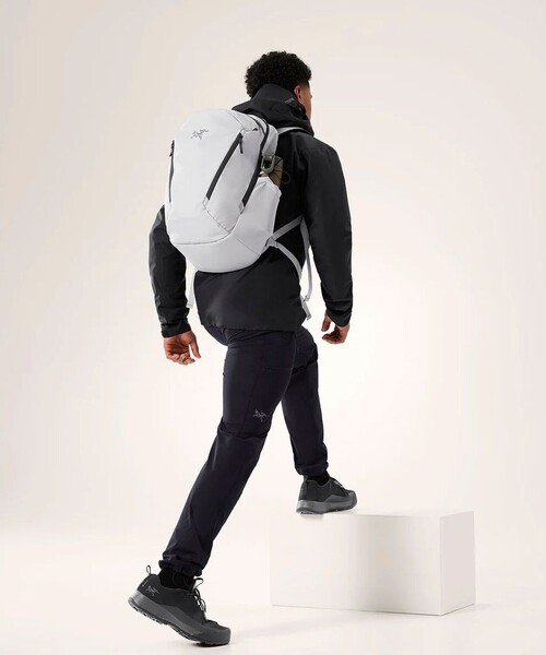 アークテリクス マンティス 新型リュックバッグパック ホワイト Amazon.co.jp: Arc'teryx Mantis 30 バックパック | 多用途 30L