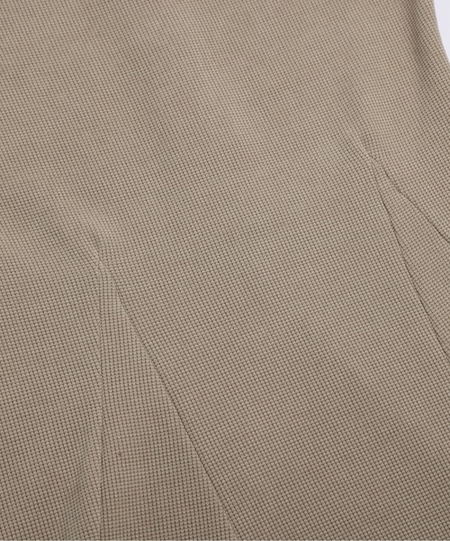 La-gemme(ラジェム)の「ワッフルフレアワンピース(ワンピース・レディース・アイボリー/チャコール/ベージュ/ブラック・M/L)」の19枚目の写真