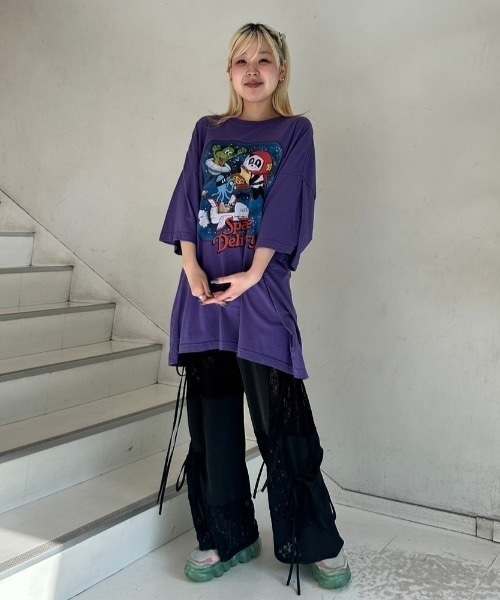 Candy Stripper(キャンディストリッパー)の「SPACE DELIVERY BIG BIG Tシャツ(Tシャツ/カットソー・レディース・オフホワイト/ブラック/パープル・2)」の13枚目の写真