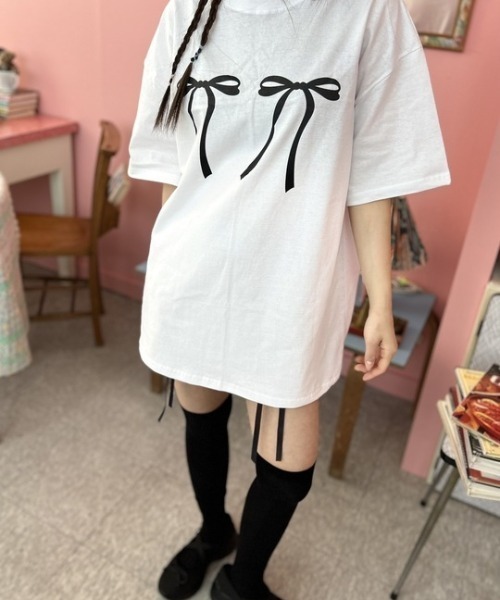 ipugo(イプゴ)の「ipugo/イプゴ リボンビッグT 夏物 夏服(Tシャツ/カットソー・レディース・ホワイト/ブラック・FREE)」の15枚目の写真