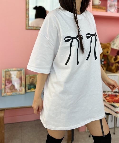 ipugo(イプゴ)の「ipugo/イプゴ リボンビッグT 夏物 夏服(Tシャツ/カットソー・レディース・ホワイト/ブラック・FREE)」の10枚目の写真