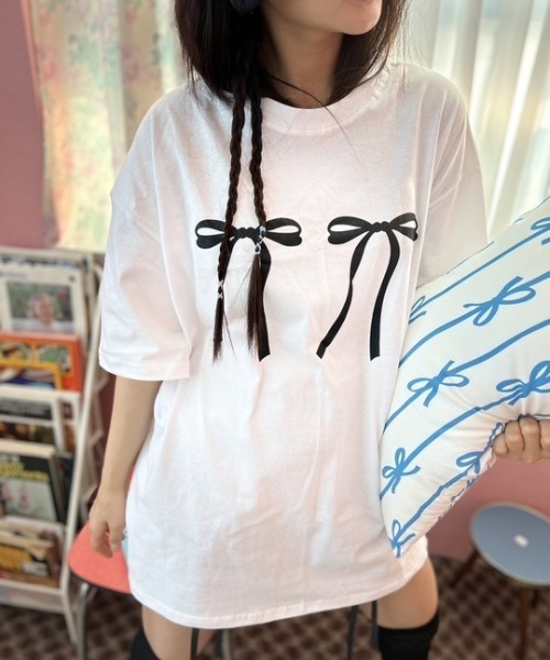 ipugo(イプゴ)の「ipugo/イプゴ リボンビッグT 夏物 夏服(Tシャツ/カットソー・レディース・ホワイト/ブラック・FREE)」の11枚目の写真