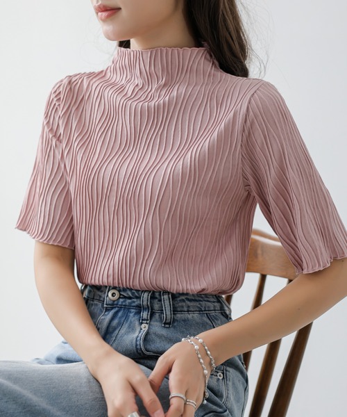emi+（エミプラス）の「ウェーブジャガードメロープチハイネックTEE（Tシャツ/カットソー・レディース・グレー/アイボリー/ブラック/ピンク/グリーン・FREE）」の9枚目の写真