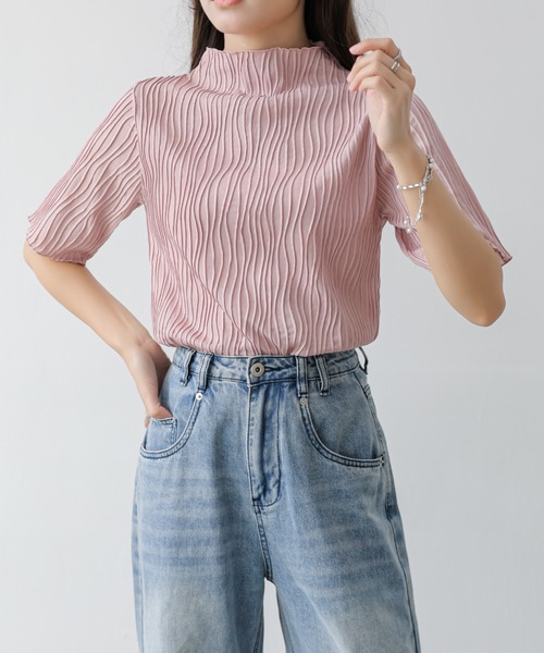 emi+（エミプラス）の「ウェーブジャガードメロープチハイネックTEE（Tシャツ/カットソー・レディース・グレー/アイボリー/ブラック/ピンク/グリーン・FREE）」の10枚目の写真