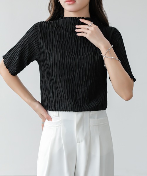 emi+（エミプラス）の「ウェーブジャガードメロープチハイネックTEE（Tシャツ/カットソー・レディース・グレー/アイボリー/ブラック/ピンク/グリーン・FREE）」の22枚目の写真