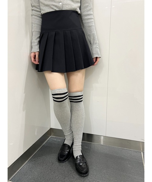 PHILLY（フィリー）の「【PHILLY】ラインニーハイソックス（ソックス/靴下・レディース・ホワイト/ブラック/グレー・FREE）」の4枚目の写真