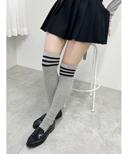 PHILLY（フィリー）の「【PHILLY】ラインニーハイソックス（ソックス/靴下・レディース・ホワイト/ブラック/グレー・FREE）」の5枚目の写真