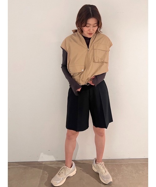 emmi(エミ)の「センタープレスUVカットハーフパンツ(その他パンツ・レディース・ブラック/イエロー・0/1)」の14枚目の写真