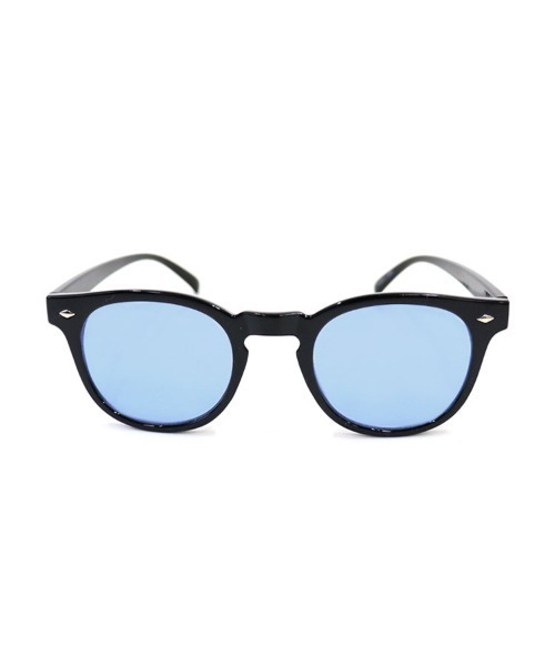 DONOBAN（ドノバン）の「【UVカット率 99％以上】 ボスリントン カラーサングラス（サングラス・レディース・パープル/ライトグリーン/スモーク/ブルー/ライトブラウン/グレー系その他・FREE）」の20枚目の写真