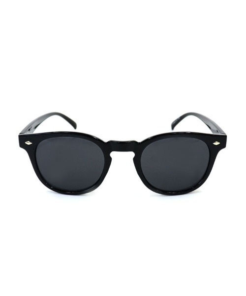 DONOBAN（ドノバン）の「【UVカット率 99％以上】 ボスリントン カラーサングラス（サングラス・レディース・パープル/ライトグリーン/スモーク/ブルー/ライトブラウン/グレー系その他・FREE）」の22枚目の写真