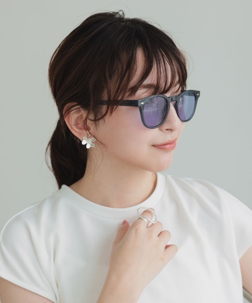 DONOBAN（ドノバン）の「【UVカット率 99％以上】 ボスリントン カラーサングラス（サングラス・レディース・パープル/ライトグリーン/スモーク/ブルー/ライトブラウン/グレー系その他・FREE）」の14枚目の写真