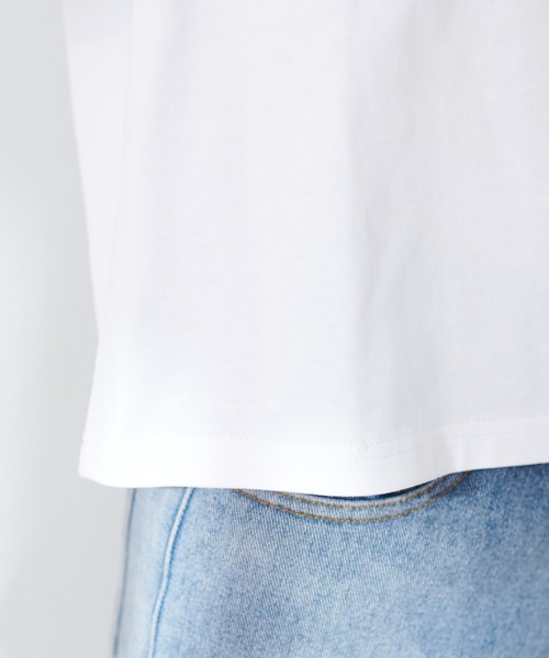 natural couture（ナチュラルクチュール）の「プリントロゴT（Tシャツ/カットソー・レディース・ブルー/オフホワイト/ピンク/ネイビー・FREE）」の8枚目の写真