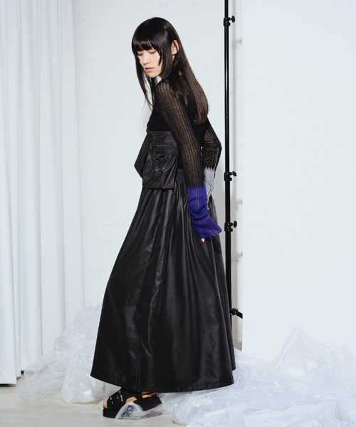 Ezick ANNONIM（エジックアノニム）の「Pocket belt 2way バルーンスカート（スカート・レディース・オフホワイト/ブラック・FREE）」の7枚目の写真