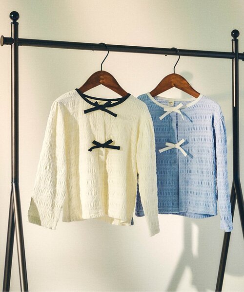 apres les cours（アプレレクール）の「シャーリングリボンUVカーデ（カーディガン/ボレロ・キッズ・アイボリー/ブルー・80/90/100/120/130/140/110）」の3枚目の写真