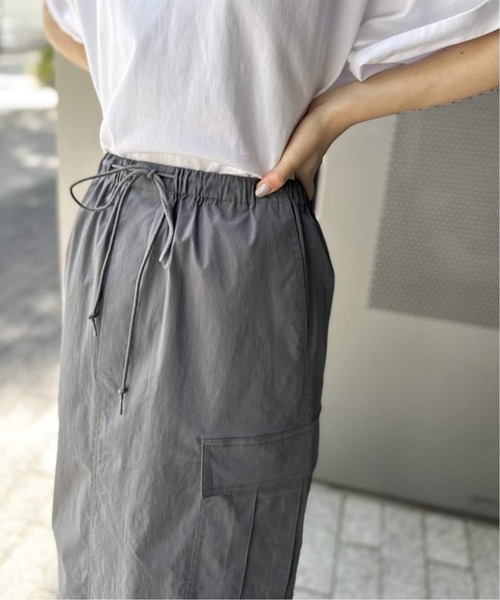 JOINT WORKS（ジョイントワークス）の「■≪追加2≫ミニリップカーゴマキシスカート（スカート・レディース・カーキ/ブラック/グレー・MEDIUM/SMALL）」の2枚目の写真