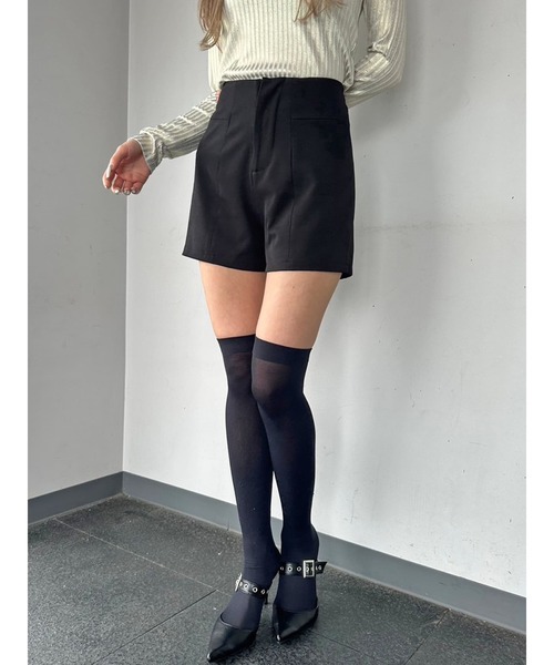 EGOIST(エゴイスト)の「ハイウエストショートパンツ(その他パンツ・レディース・ホワイト/ブラック・S/M)」の12枚目の写真