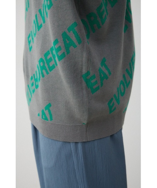 AZUL by moussy（アズールバイマウジー）の「総柄ロゴジャガードビッグニットトップス（ニット/セーター・メンズ・グレー系その他/ホワイト系その他/ブラック系その他・FREE）」の22枚目の写真