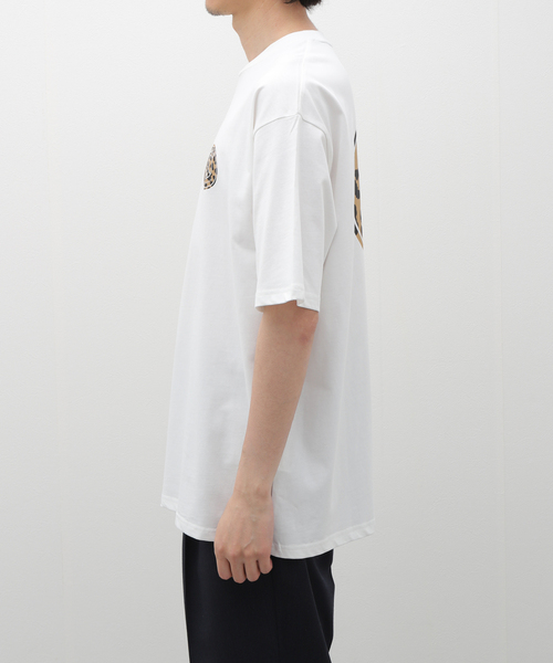 PARIS SAINT-GERMAIN(パリサンジェルマン)の「追加【Paris Saint-Germain / パリ・サン=ジェルマン】 JP LEOPARD TSH(Tシャツ/カットソー・メンズ・ブラック/ホワイト・MEDIUM/LARGE/X-LARGE/SMALL)」の8枚目の写真
