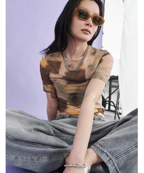 Solace(ソレイス)の「ニュアンス柄シアーハーフスリーブトップス(Tシャツ/カットソー・レディース・ブラック/ベージュ/オレンジ/イエロー・FREE)」の1枚目の写真