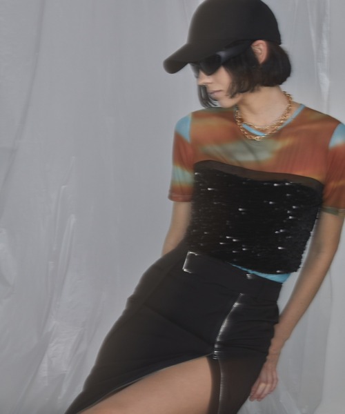 Solace(ソレイス)の「ニュアンス柄シアーハーフスリーブトップス(Tシャツ/カットソー・レディース・ブラック/ベージュ/オレンジ/イエロー・FREE)」の6枚目の写真
