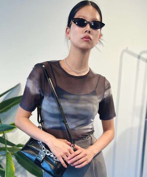 Solace(ソレイス)の「ニュアンス柄シアーハーフスリーブトップス(Tシャツ/カットソー・レディース・ブラック/ベージュ/オレンジ/イエロー・FREE)」の15枚目の写真
