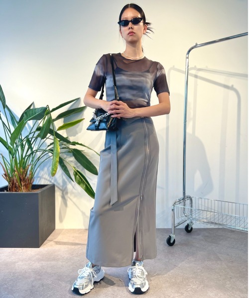 Solace(ソレイス)の「ニュアンス柄シアーハーフスリーブトップス(Tシャツ/カットソー・レディース・ブラック/ベージュ/オレンジ/イエロー・FREE)」の16枚目の写真