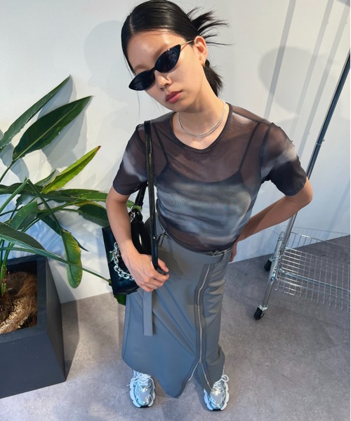 Solace(ソレイス)の「ニュアンス柄シアーハーフスリーブトップス(Tシャツ/カットソー・レディース・ブラック/ベージュ/オレンジ/イエロー・FREE)」の17枚目の写真