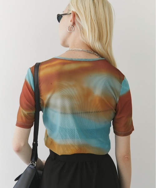 Solace(ソレイス)の「ニュアンス柄シアーハーフスリーブトップス(Tシャツ/カットソー・レディース・ブラック/ベージュ/オレンジ/イエロー・FREE)」の10枚目の写真