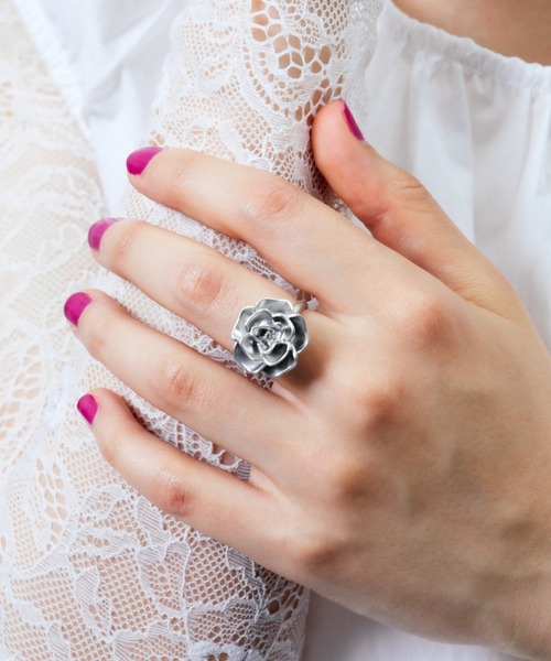 whim(ウィム)の「【NEW】Rose Ring(リング・レディース・ゴールド/シルバー・#9/#13)」の7枚目の写真