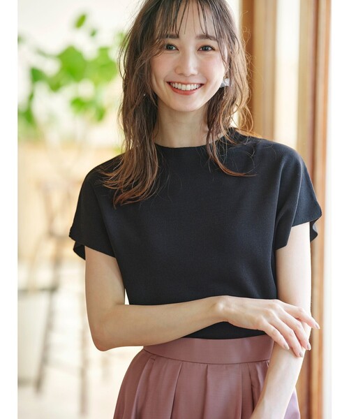 ANY SIS(エニィスィス)の「【洗える】ボトルネックフレンチスリーブ ニットT(ニット/セーター・レディース・ダークグリーン系/アイボリー系/ブラック系/レッド系・4)」の2枚目の写真