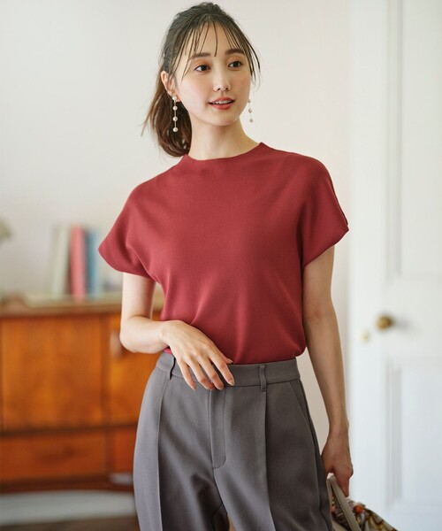 ANY SIS(エニィスィス)の「【洗える】ボトルネックフレンチスリーブ ニットT(ニット/セーター・レディース・ダークグリーン系/アイボリー系/ブラック系/レッド系・4)」の7枚目の写真
