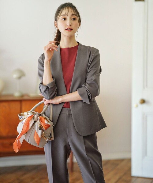 ANY SIS(エニィスィス)の「【洗える】ボトルネックフレンチスリーブ ニットT(ニット/セーター・レディース・ダークグリーン系/アイボリー系/ブラック系/レッド系・4)」の9枚目の写真