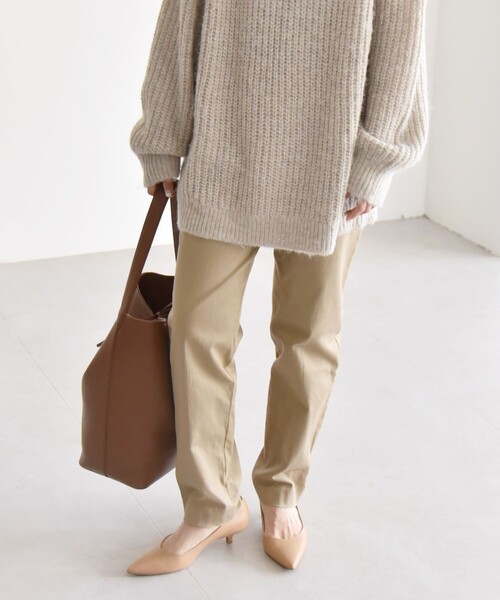 quaranciel（カランシエル）の「quaranciel:〈洗濯機可能〉ベーシック テーパード チノパンツ（チノパンツ・レディース・オリーブ/ベージュ・40/38/36）」の5枚目の写真