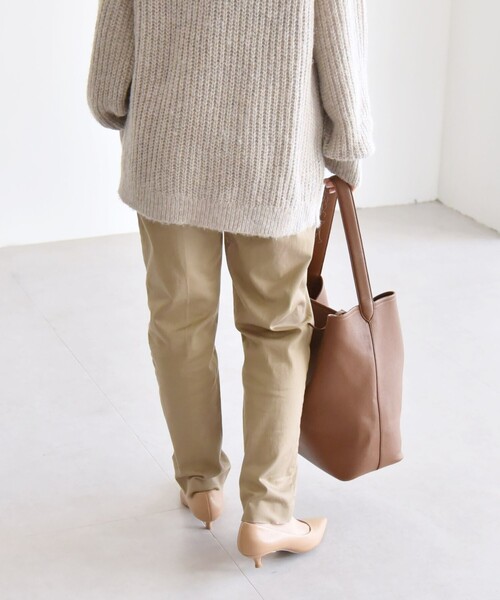 quaranciel（カランシエル）の「quaranciel:〈洗濯機可能〉ベーシック テーパード チノパンツ（チノパンツ・レディース・オリーブ/ベージュ・40/38/36）」の7枚目の写真