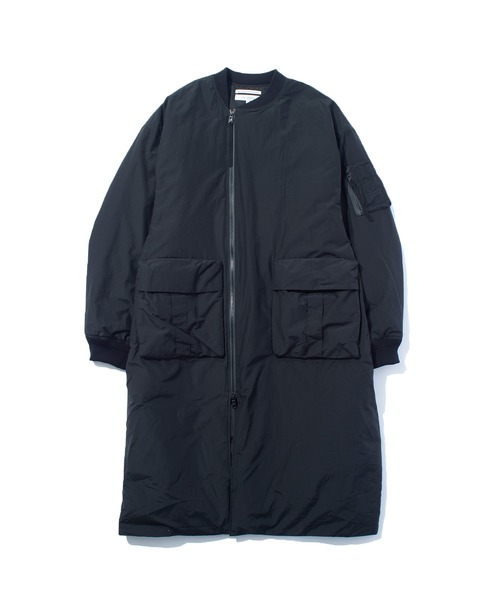 F/CE. （エフシーイー）の「F/CE. RECYCLED DOWN MA-1 LONG COAT / エフシーイー リサイクル ダウン MA-1 ロング コート（ブルゾン・レディース・オレンジ/オリーブ/ブラック・X-LARGE/LARGE/MEDIUM/SMALL）」の2枚目の写真