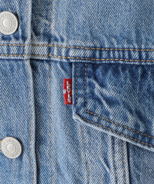 Levi’s MADE＆CRAFTED（リーバイスメードアンドクラフテッド）の「【LEVI’S/リーバイス】90S TRUCKERSOFT AS BUTTER MID：デニムジャケット（デニムジャケット・レディース・サックスブルー・SMALL/MEDIUM）」の13枚目の写真