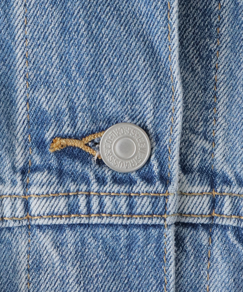 Levi’s MADE＆CRAFTED（リーバイスメードアンドクラフテッド）の「【LEVI’S/リーバイス】90S TRUCKERSOFT AS BUTTER MID：デニムジャケット（デニムジャケット・レディース・サックスブルー・SMALL/MEDIUM）」の14枚目の写真