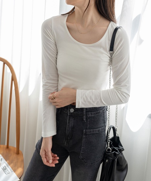 NinaetLina（ニナエリナ）の「クロップド丈長袖カットソー（Tシャツ/カットソー・レディース・ブラック/ホワイト・M/L/XL）」の18枚目の写真