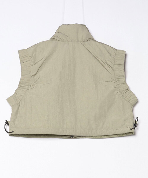 adidas(アディダス)の「シティ エスケープ クロップベスト / アディダス adidas(ダウンベスト・レディース・ブラウン・MEDIUM/X-LARGE/SMALL)」の7枚目の写真