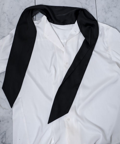 Buffalo Bobs(バッファローボブズ)の「TIE A TIE(タイ ア タイ)スカーフ付 サテン トロミシャツ(シャツ/ブラウス・メンズ・ブラック/マルチ/ホワイト・1-2/2-3)」の14枚目の写真