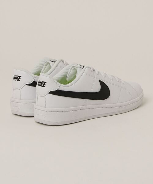 NIKE(ナイキ)の「ナイキ NIKE ナイキ コート ロイヤル 2 NN(スニーカー・メンズ・ホワイト×ブラック・25.0cm/25.5cm/26.0cm/26.5cm/27.0cm/27.5cm/28.0cm)」の2枚目の写真