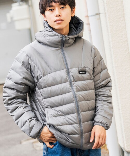 BEAMS HEART(ビームスハート)の「テック ダウン フーディー(ダウンジャケット/コート・メンズ・ブラック/グレー・LARGE/MEDIUM/SMALL)」の6枚目の写真